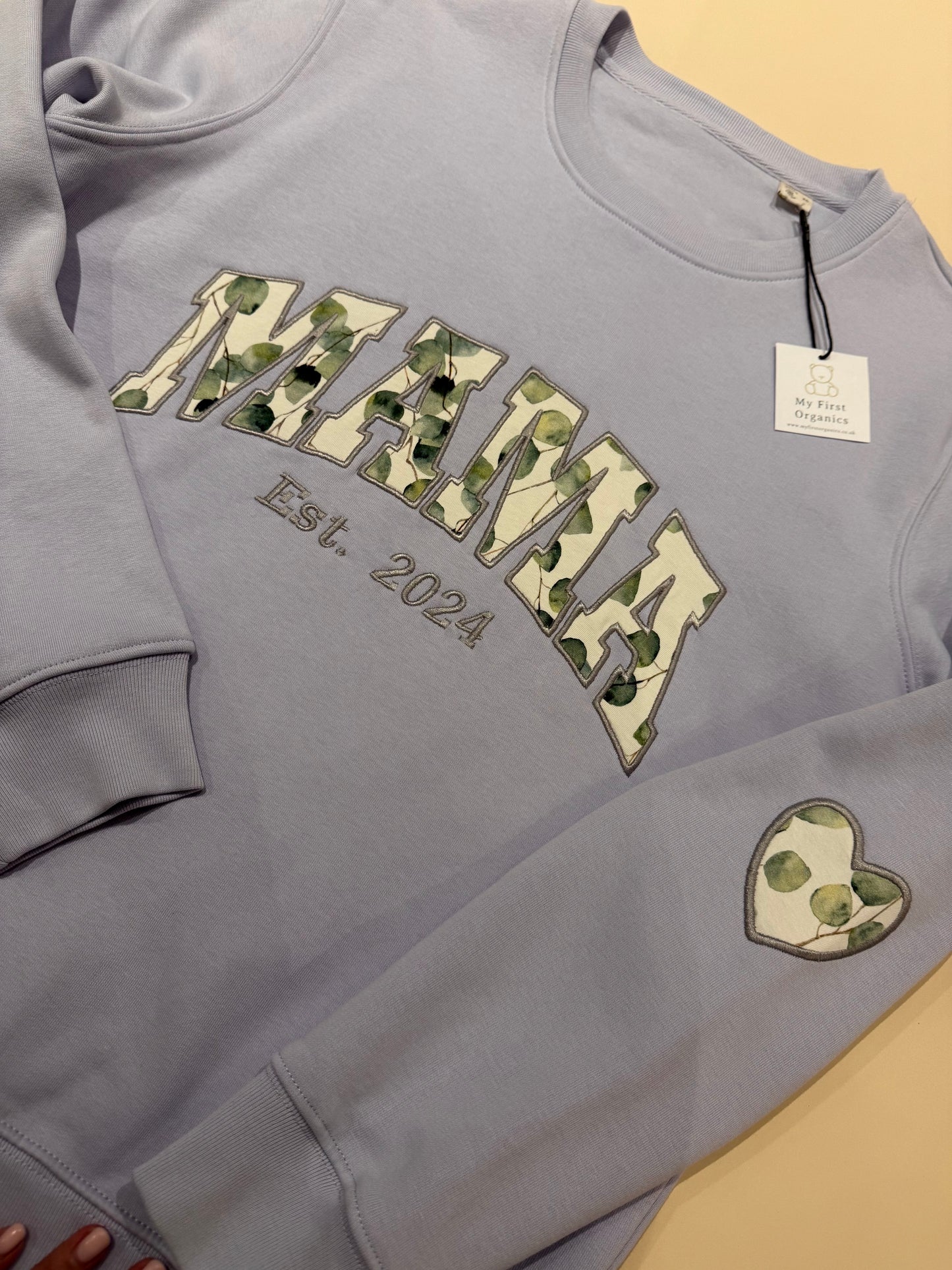 MAMA sweatshirt EST 2024 size Medium